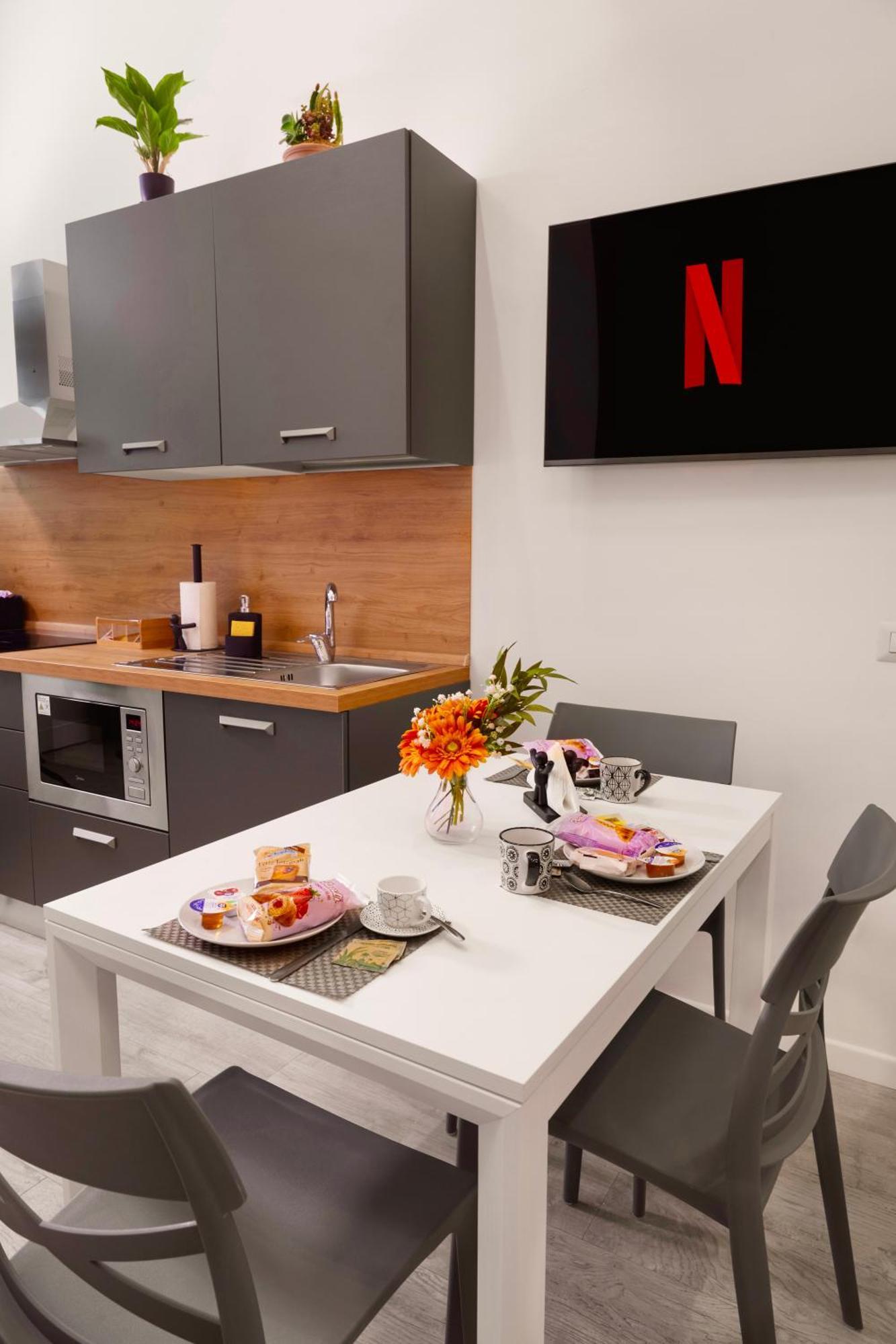 Lorianna Rock House Apartment Milan Exterior photo